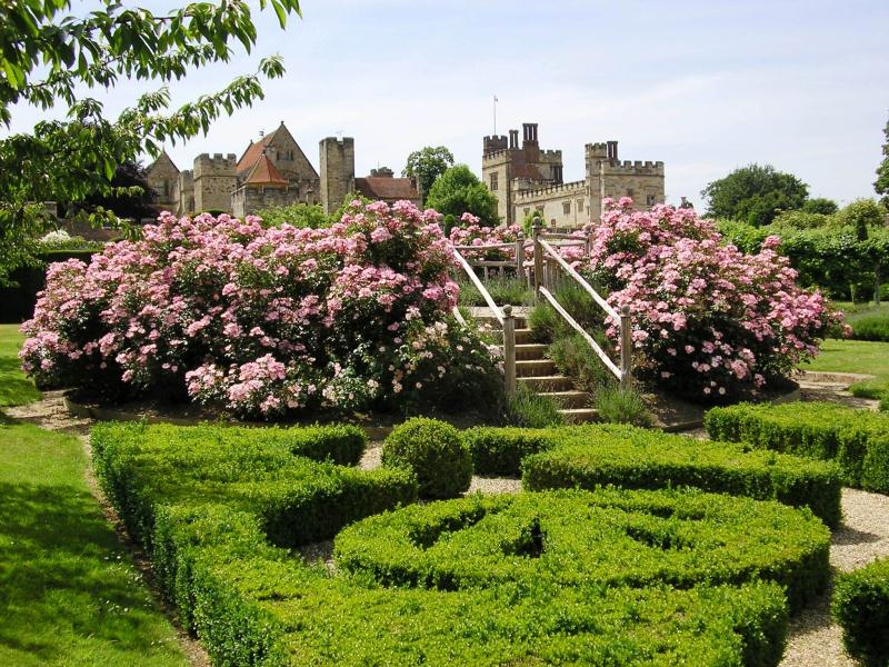 Penshurst Place & Gardens